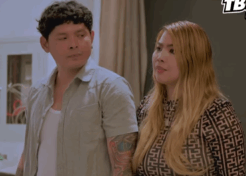 H2010004 Makáting babae pinag sábay ang dalawang lalaki part2