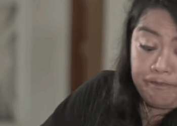 H2210006 Maarteng Babae, Ayaw sa Mahabang Pila Kaya Nanuhol part2