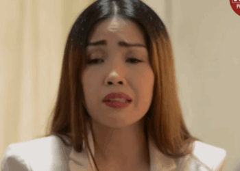 H2410006 Babae inakit ang boss sa kabilang kompanya