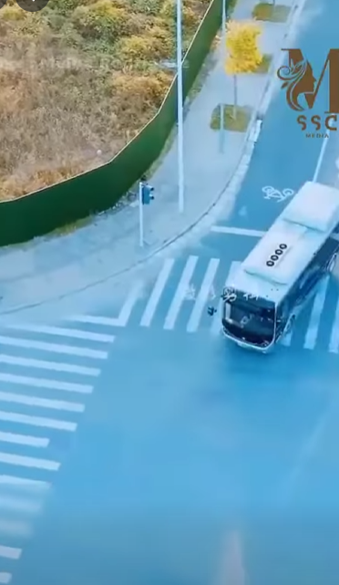 H2410003 Ang babaeng heneral ay nagpanggap na estudyante sa bus at binu bully ng mga tulisan part2