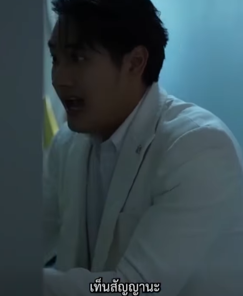 H2510006 Pinanatili ng asawa ang presyon sa ulo