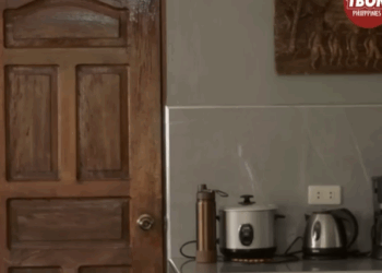 H2810008 Bunso, pilit inilalayo ang ate sa kanilang magulang