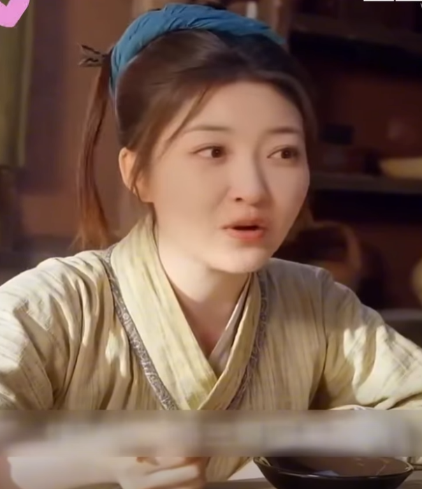 H2910003 EP4 Isang babae, simpleng nag ugat ng ligaw na gulay kapalit ay buong kayamanan! part2