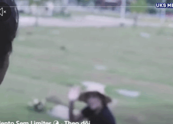 H3110004 GF, Ikinahihiya ang Cemetery Sweeper na Nanay ng BF part2