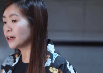 H3110003 Anak pinilit sumali sa beauty pageant