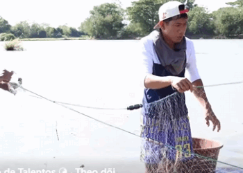 H3110005 Nakapoy Ag Liw Liw Agijay Uppat Nga Muttaleng