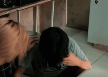 H1210008 Bata kumakayod ng husto para sa kanyang magulang part2