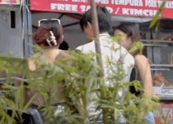 H1210010 Dalawang Tindera, Nagpatalbugan sa customer part2