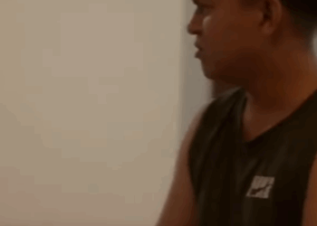 H1310002 Kuya tinikman si bunso