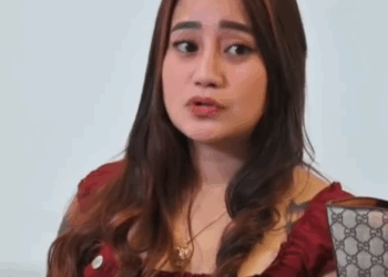 H1410003 Babaeng gustong mag pagamot iniwan ang doctor part2