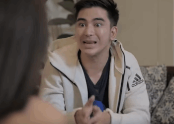 H1610002 Kaibigan Nilåit Dahil Walang May Magkagusto sa Pånget na Pågmumukha