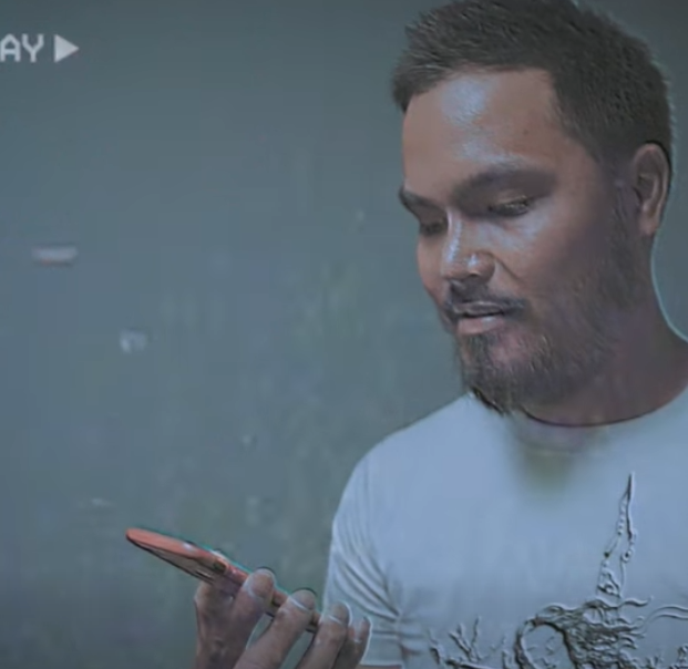 H1810010 UNBOXING YOUTUBE Silver Play Button Award part2