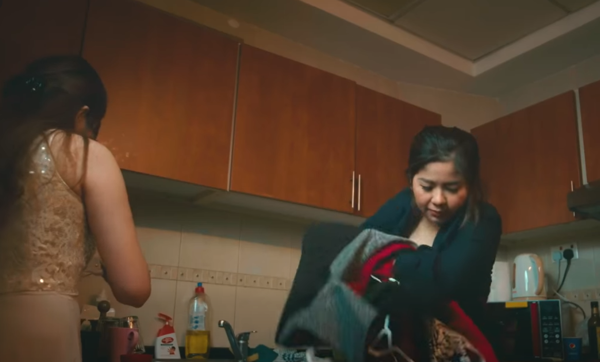 H1910003 Babaeng Feelingera Napahiya ng Malala! (1) part2