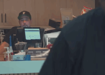 H2010003 Lumang Empleyado kinawawa ang bagong pasok na Katrabaho part2