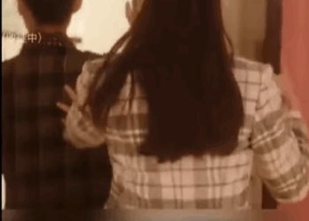 H0411005 Isang umaga, binuksan ng lalaki ang pinto ng kwarto ng asawa para gisingin ito part2