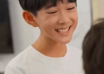 H2411005 Iniwan ng binata ang pag uwi dahil sa tawag, tama ba ang desisyon niya part2