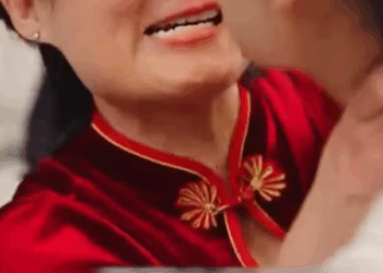 H0411003 Isang tikim lang ng lalaki sa lú ròu fàn na niluto ng kanyang magiging biyenan, part2