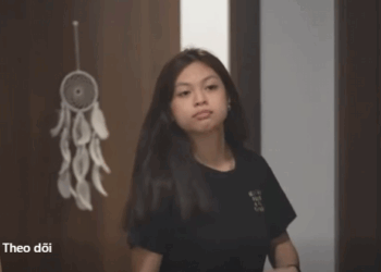 H2811005 Babae Inagawan ng Asawa ng sariling Kakambal (1) part2