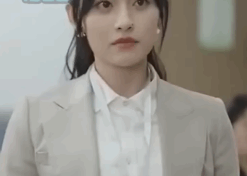 H2911002 Nagkunwaring janitor ang mayamang ina, matutuklasan ba niya ang totoo part2