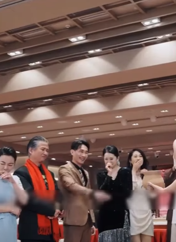 H0511002 May pera ang lalaki na hindi niya mauubos habambuhay, pero para iwasan ang pamimilit ng pamilya na magpakasal, part2