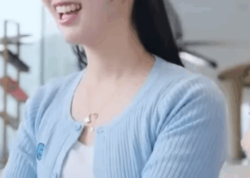 H0511003 Katatapos lang ayusin ng babae ang papeles ng diborsyo nila ng kanyang walang kwentang ex, sa sumunod na segundo, para inisin ito, part2