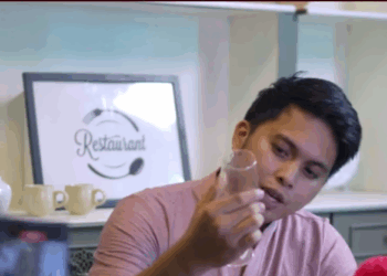 H3011002 Hambog na Sikat sa Social Media Lumuhod sa Sariling Karma! part2