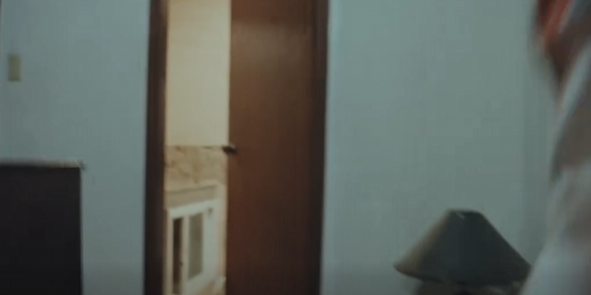 H1311001 Ang Babae sa Lumang Bahay Isang Nakakakilabot na Kwento! Tagalog part2