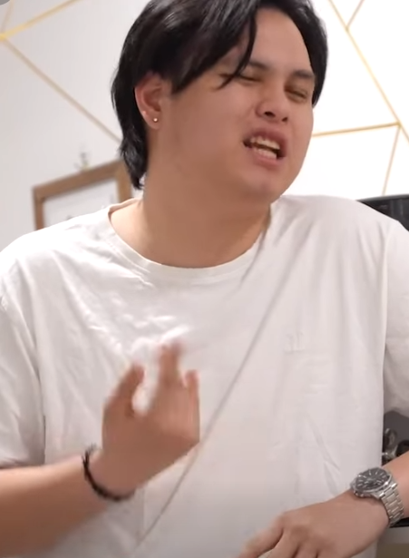 H0311008 Dapat mas matimbang ang utak kesa puso