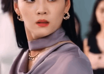 H1811002 Ang batang babae na hamunin ang buong pamilya, mananalo kaya siya part2