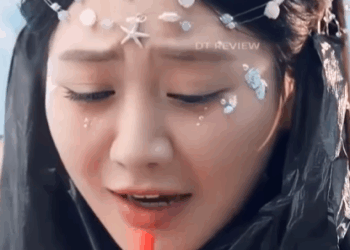 H0212003 Hindi makapaniwala ang direktor na may anak siya sa isang sirena Rylee Allison part2