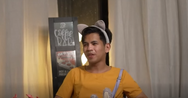 H0212004 Mahirap na Pinsan, Pinagtawanan ng Mayamang Pamilya Pero Siya ang Huling Tumawa! part2